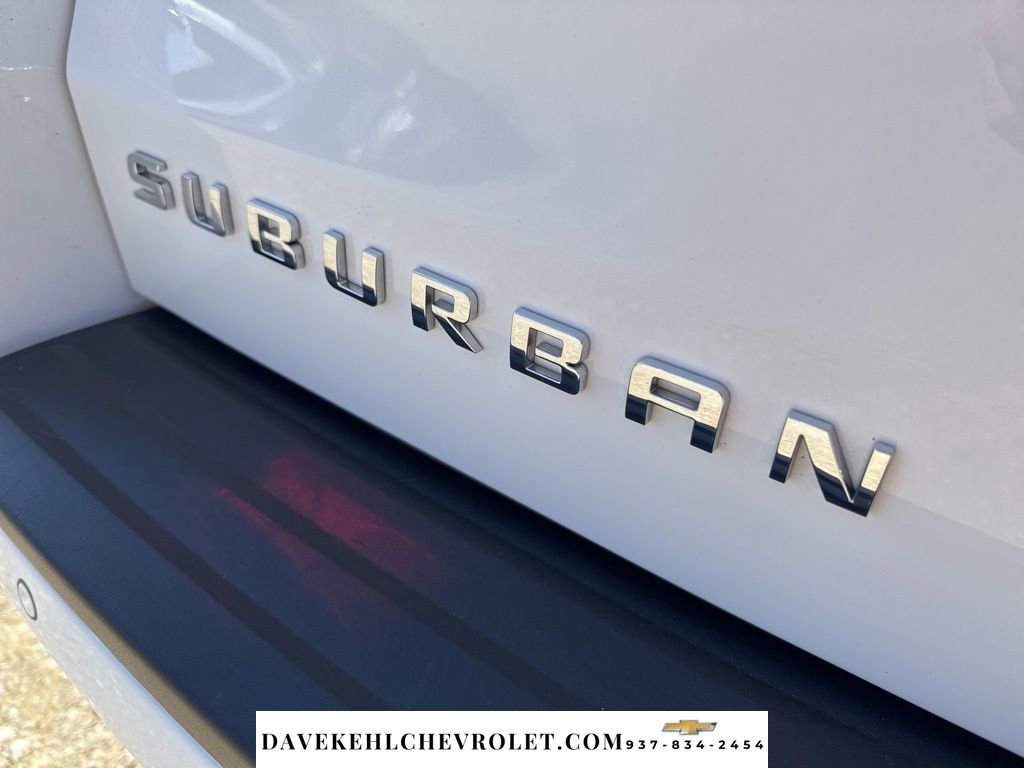 Used 2016 Chevrolet Suburban LT image 37