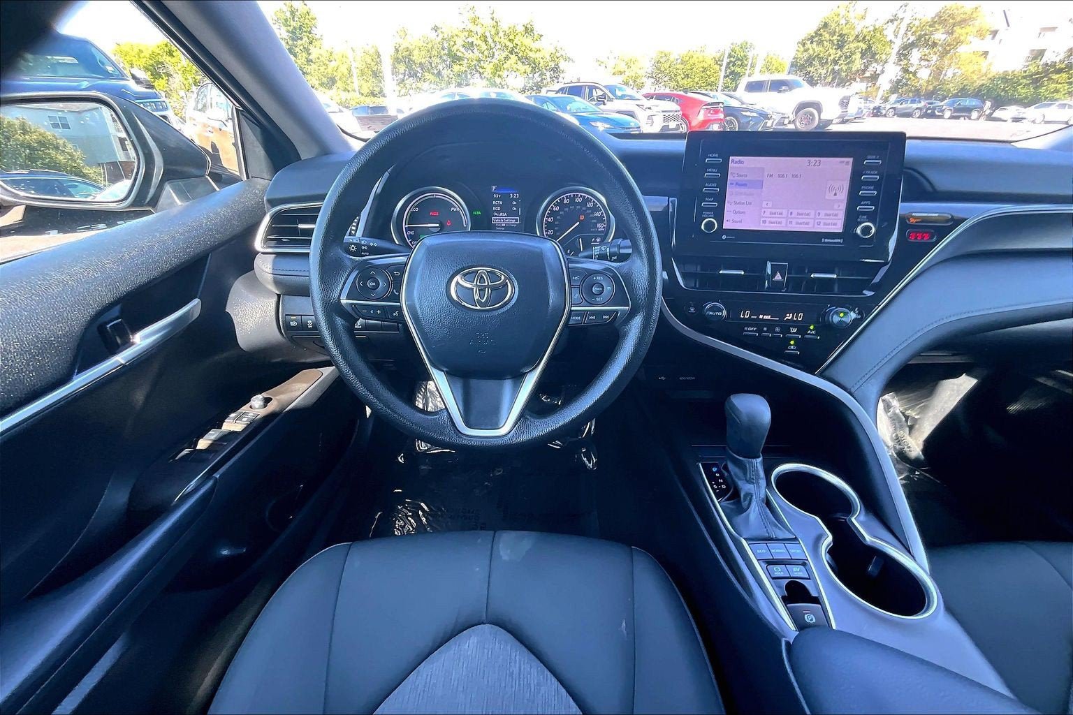 Used 2023 Toyota Camry LE FWD image 5