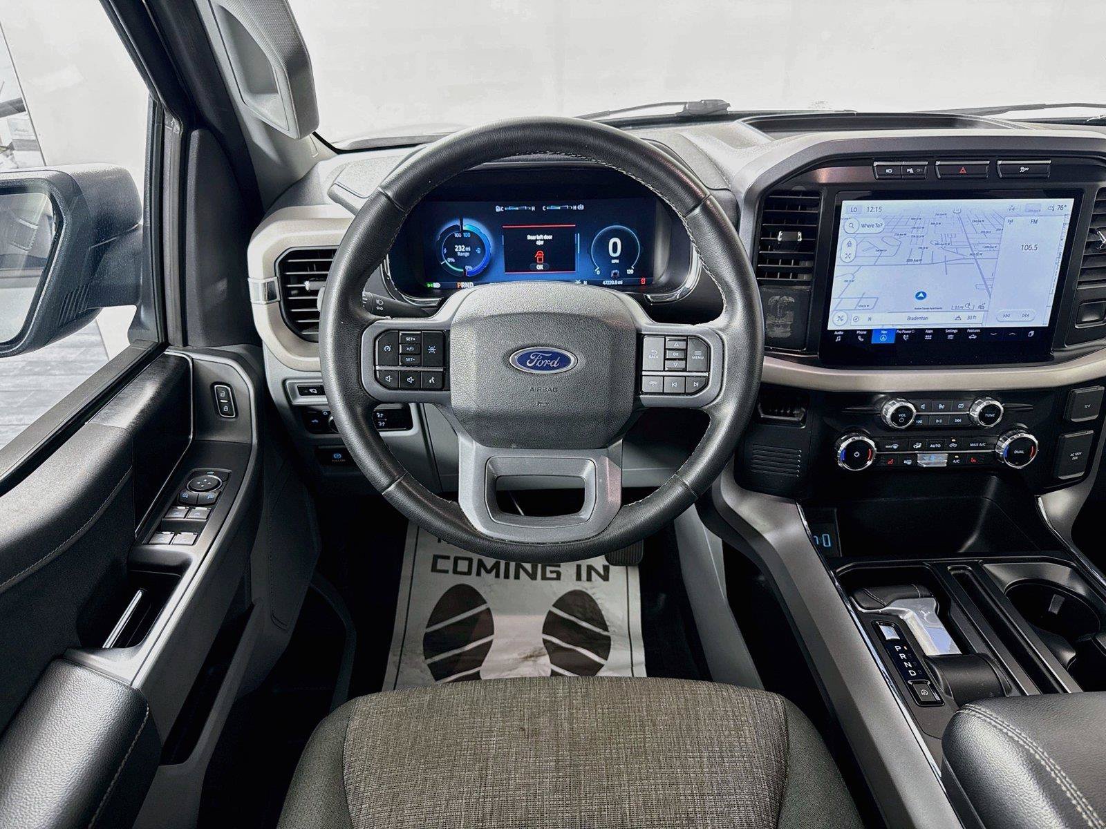 Used 2023 Ford F150 Lightning XLT AWD/4WD image 13