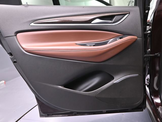 Used 2021 Buick Enclave Avenir w/ Avenir Technology Package image 39