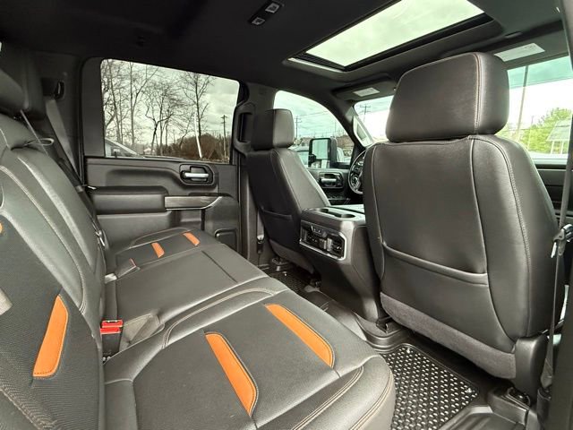 Used 2021 GMC Sierra 2500 AT4 w/ AT4 Premium Plus Package image 18