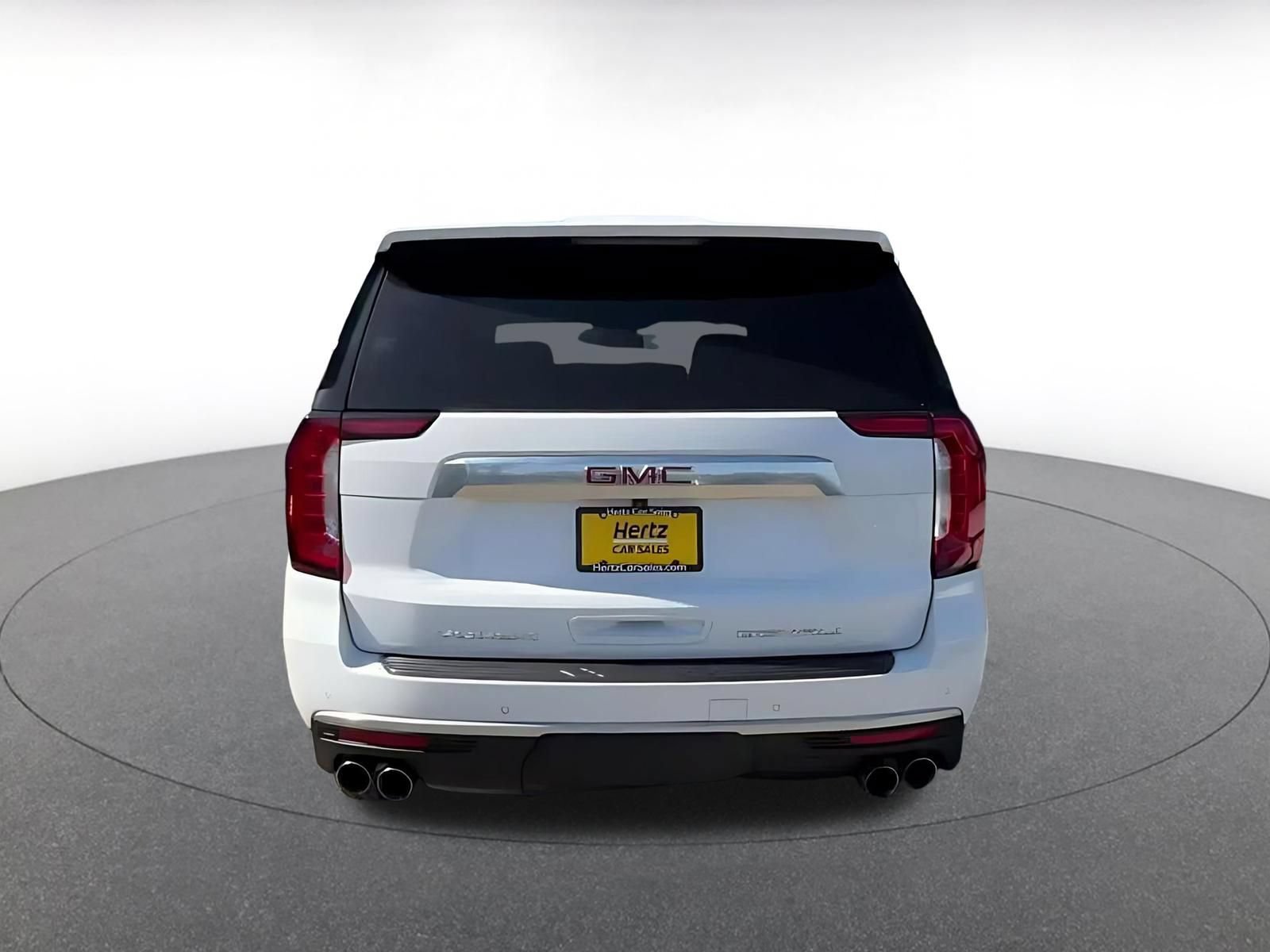 Used 2023 GMC Yukon Denali AWD/4WD image 12