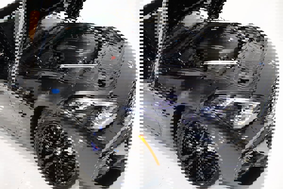 Used 2024 BMW Z4 M40i w/ Premium Package image 66