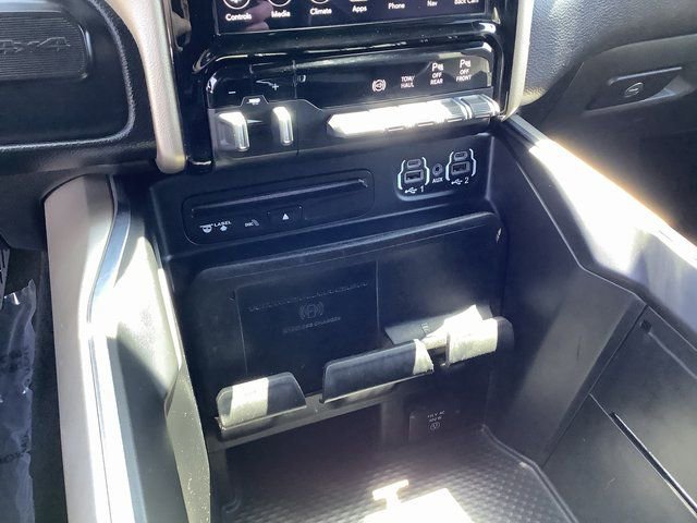 Used 2019 RAM 2500 Laramie image 19