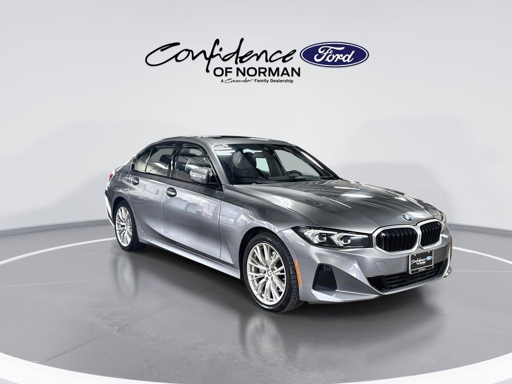 Used 2023 BMW 330i Sedan RWD image 11
