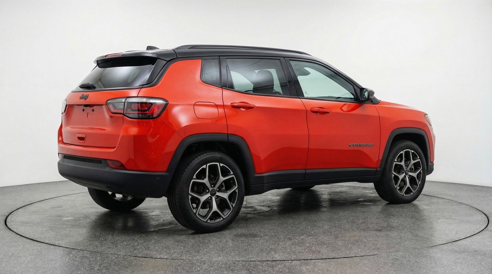 Used 2025 Jeep Compass Limited image 9
