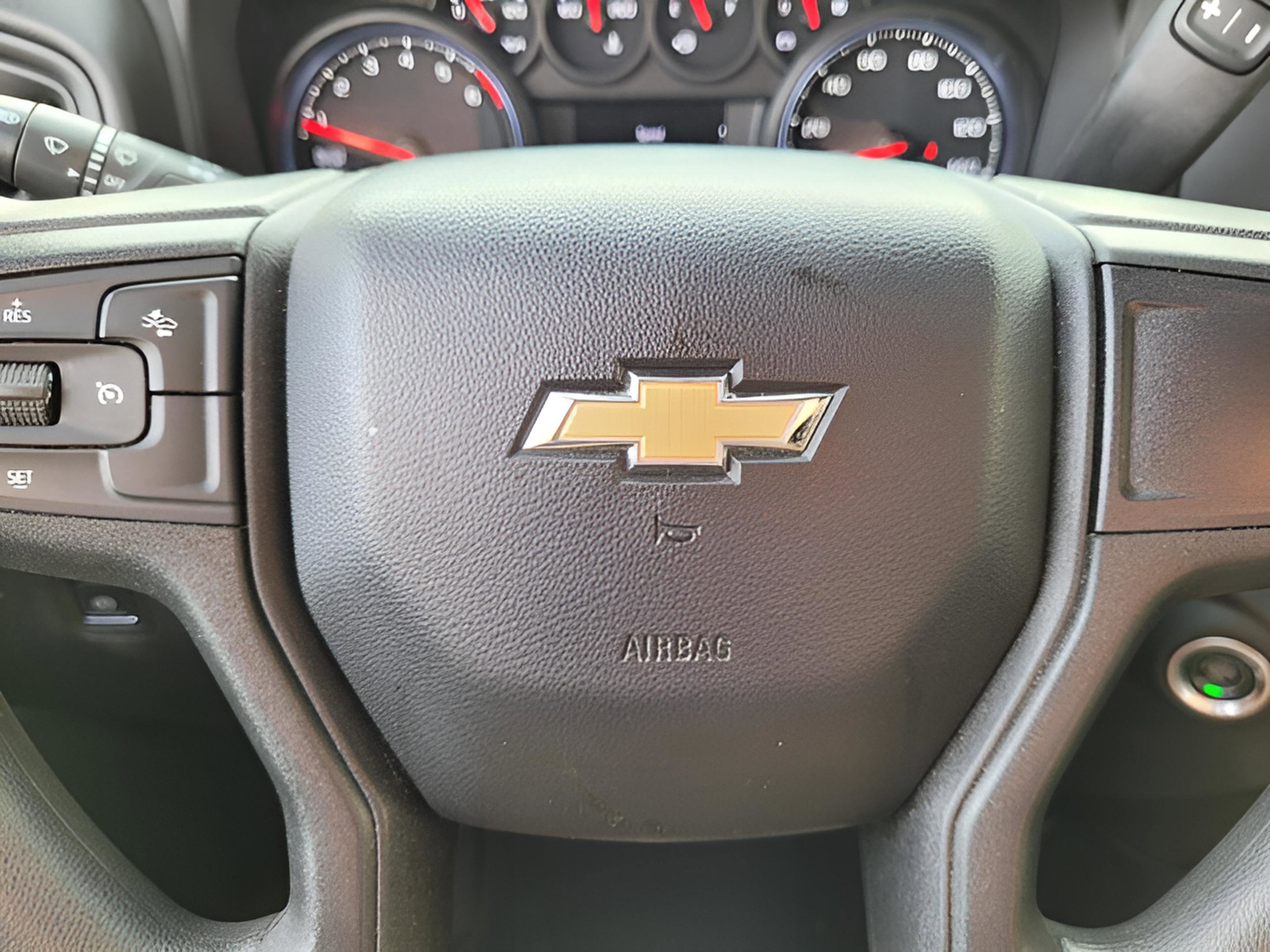 Used 2022 Chevrolet Silverado 1500 Custom image 31