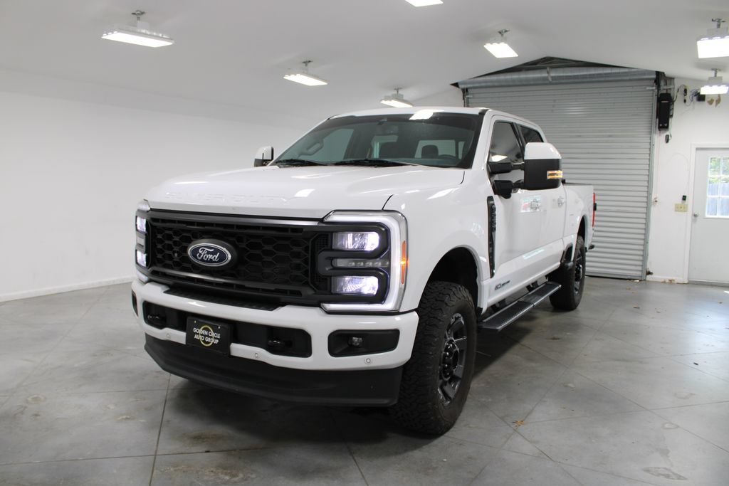 Used 2023 Ford F250 Lariat w/ Lariat Ultimate Package AWD/4WD image 4