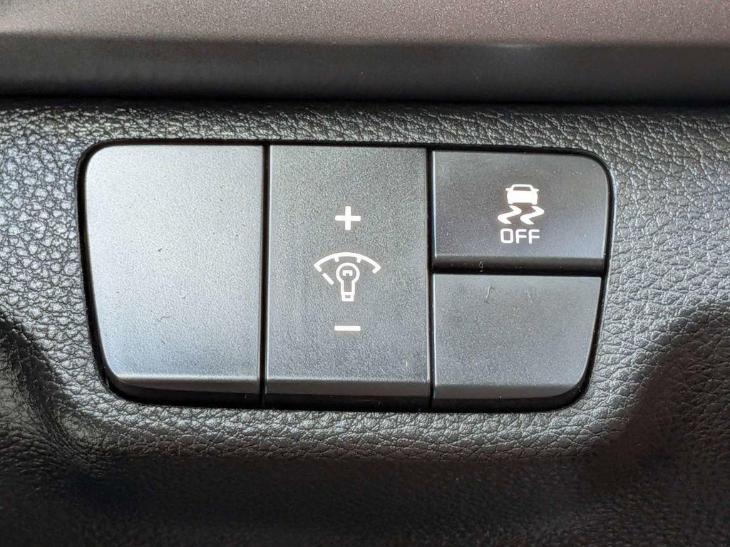 Used 2022 Kia Rio S FWD image 25