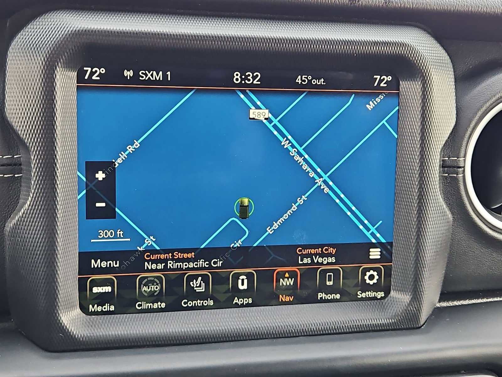 Used 2021 Jeep Wrangler Unlimited Sahara w/ Cold Weather Group image 27