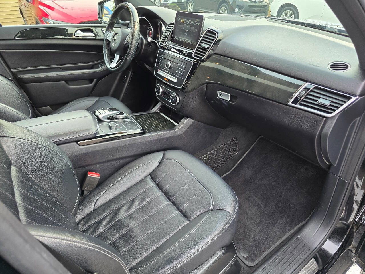 Used 2017 Mercedes-Benz GLE 350 4MATIC image 33