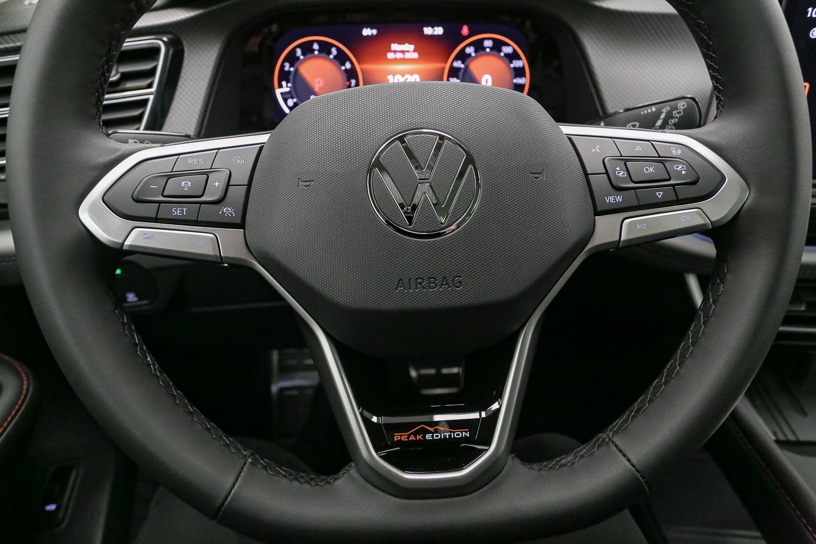 New 2026 Volkswagen Atlas Peak Edition AWD/4WD image 23