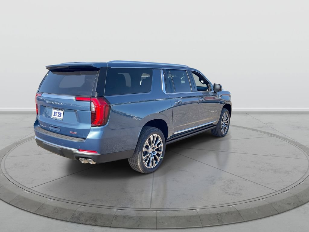 New 2026 GMC Yukon XL Denali w/ Sun & Power Step Package AWD/4WD image 8