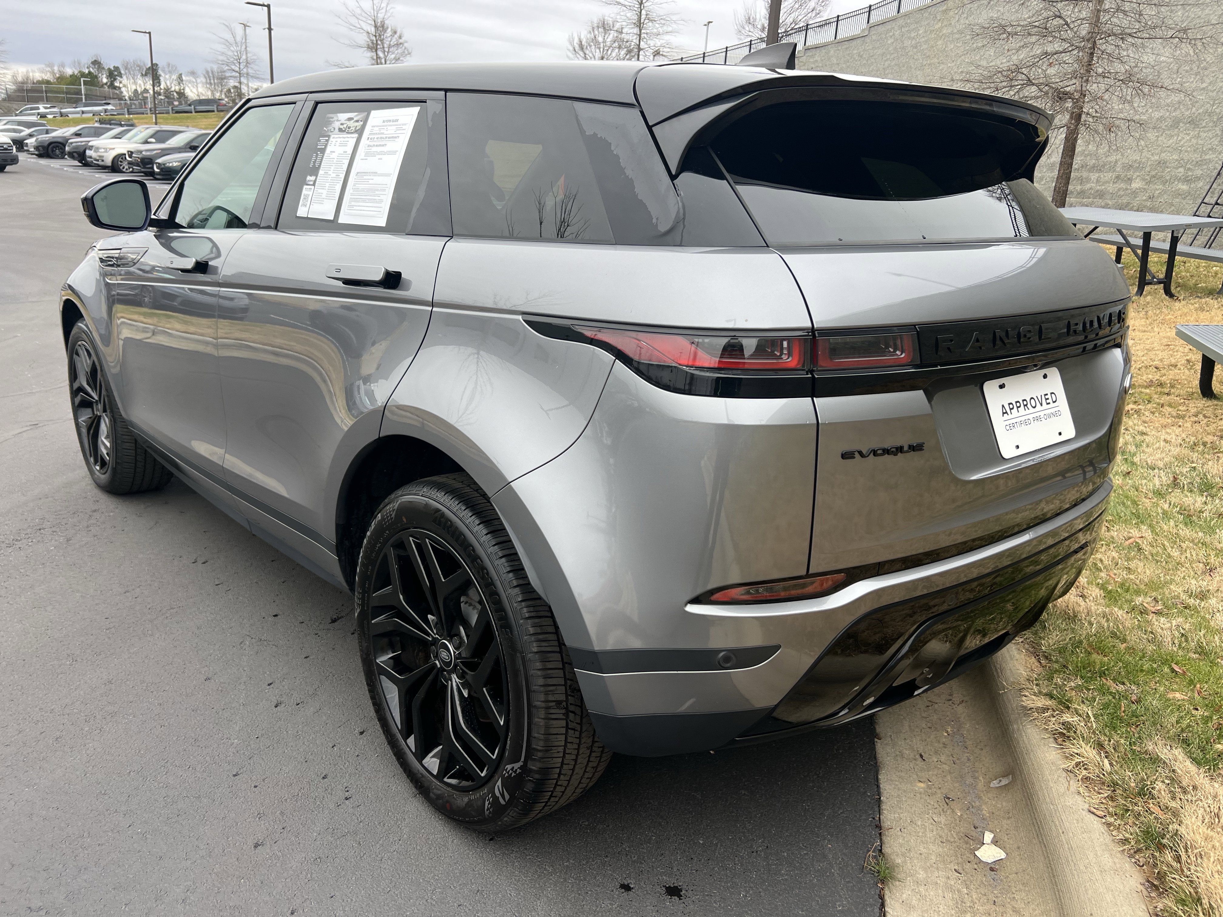 Certified 2022 Land Rover Range Rover Evoque SE image 42