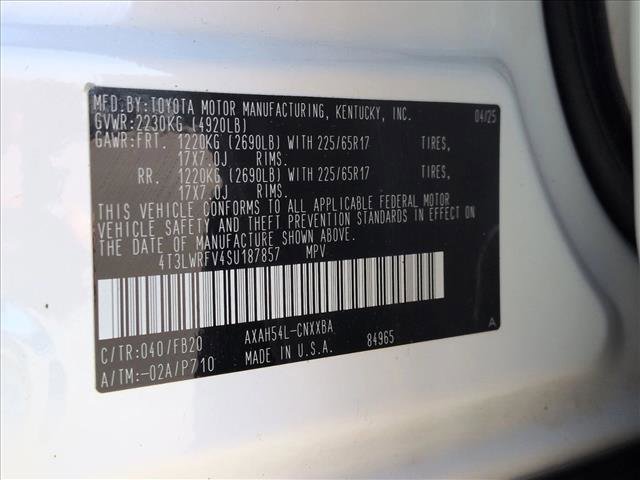Used 2025 Toyota RAV4 LE AWD/4WD image 24