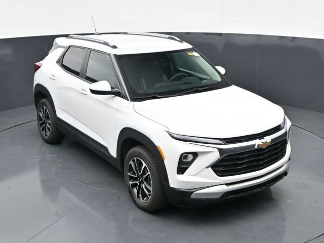 Used 2025 Chevrolet TrailBlazer LT w/ Driver Confidence Package AWD/4WD image 27