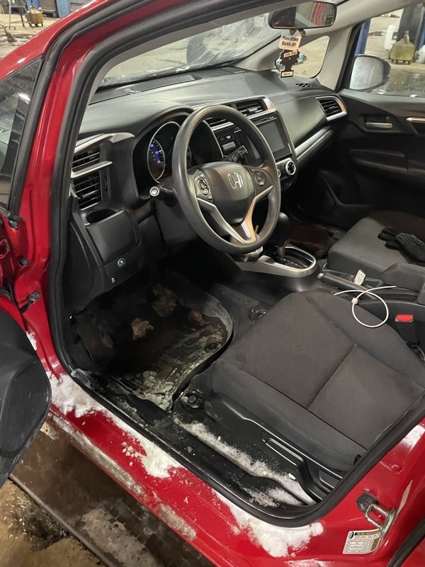 Used 2015 Honda Fit EX image 7