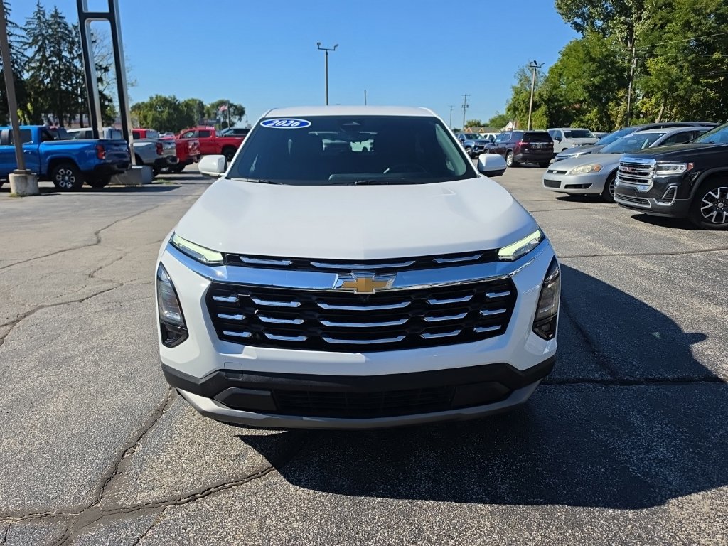 Certified 2026 Chevrolet Equinox LT w/ Convenience Package II AWD/4WD image 2