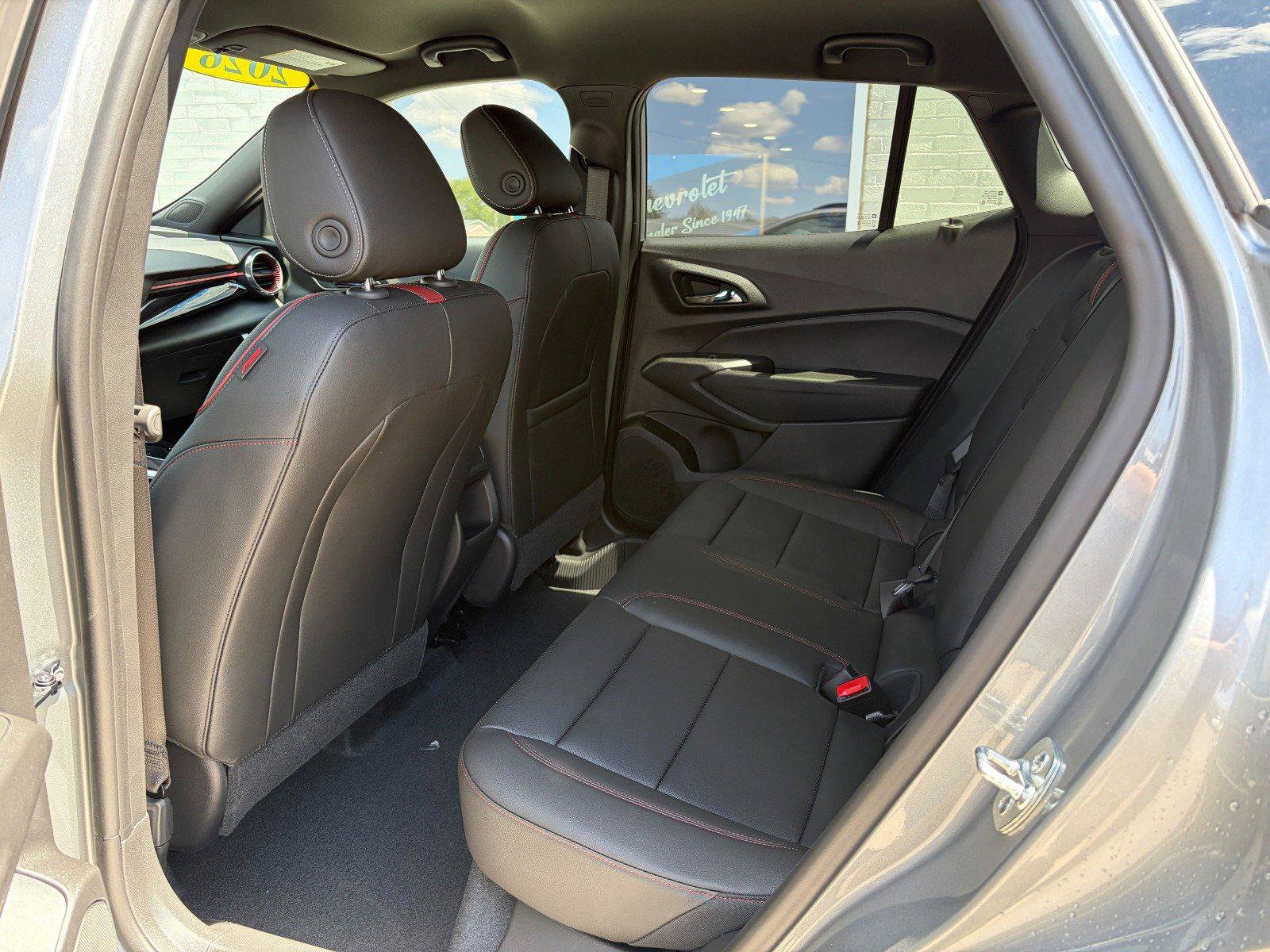 New 2026 Chevrolet Trax RS w/ Driver Confidence Package FWD image 18