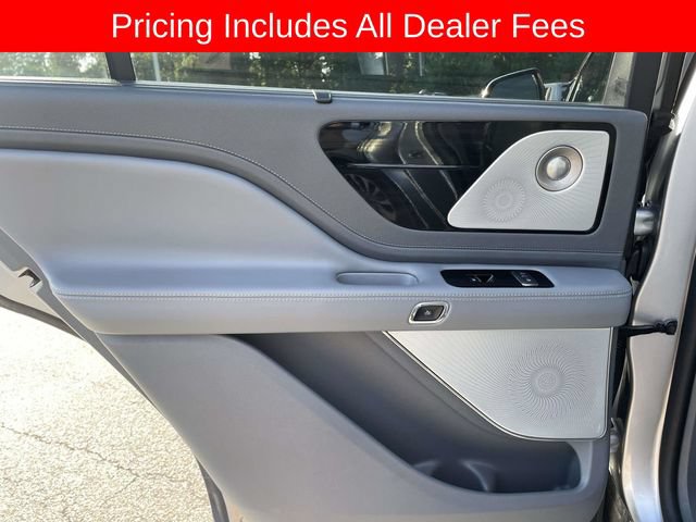 Used 2020 Lincoln Aviator Reserve w/ Equipment Group 201A RWD image 15