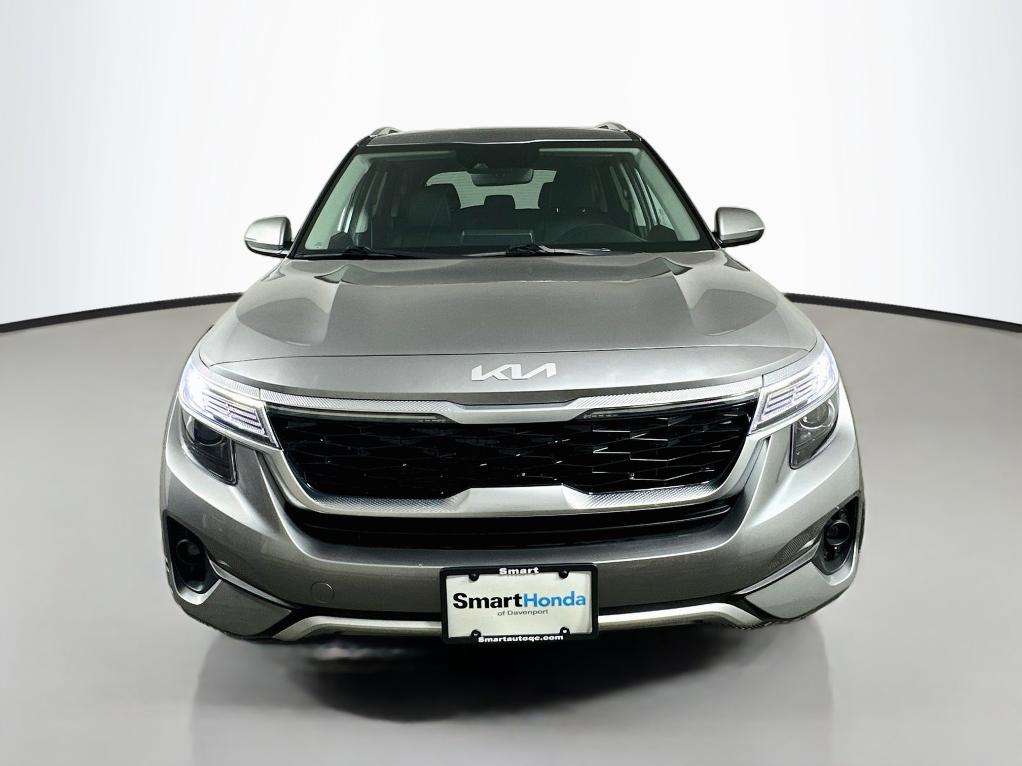 Used 2022 Kia Seltos EX AWD/4WD image 2