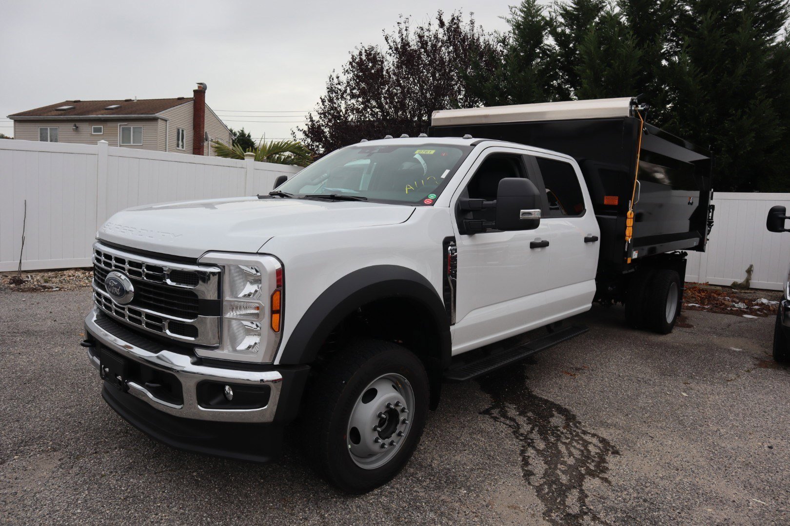 New 2026 Ford F550 4x4 Crew Cab image 7