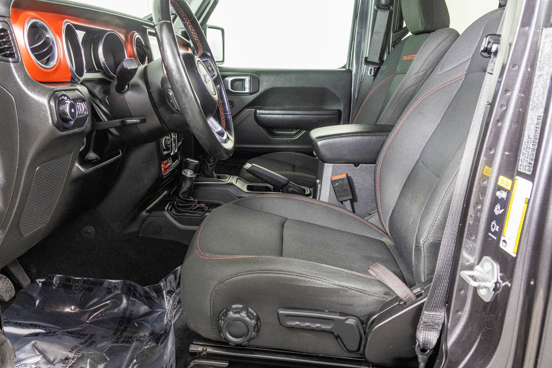 Used 2022 Jeep Wrangler Unlimited Rubicon w/ Steel Bumper Group AWD/4WD image 24