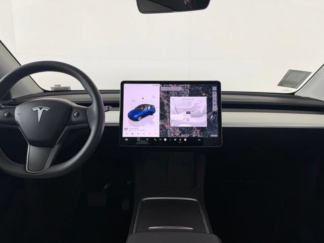 Used 2023 Tesla Model Y Long Range AWD/4WD image 30