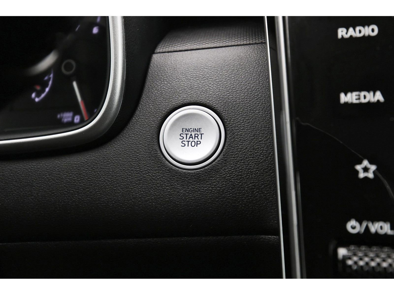 Certified 2024 Hyundai Tucson SEL FWD image 28