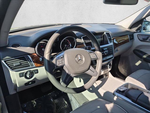 Used 2013 Mercedes-Benz ML 350 4MATIC image 9