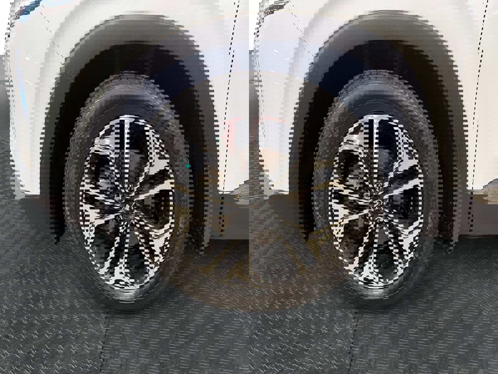 Used 2020 Hyundai Santa Fe Limited image 15