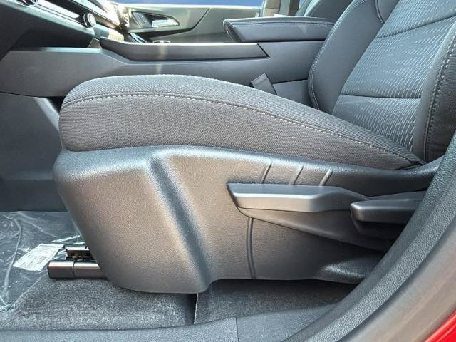 New 2027 Chevrolet Equinox LT AWD/4WD image 21