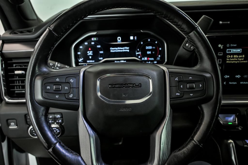 Used 2024 GMC Sierra 2500 Denali Ultimate AWD/4WD image 16