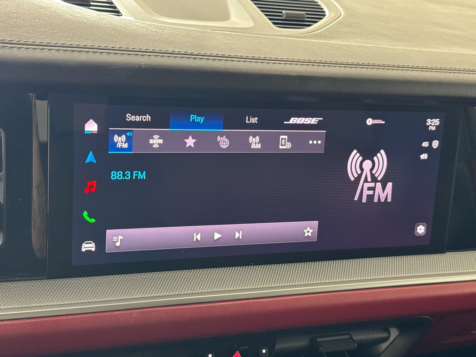 Certified 2024 Porsche Cayenne AWD/4WD image 18