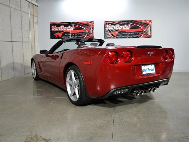 Used 2013 Chevrolet Corvette Convertible image 5
