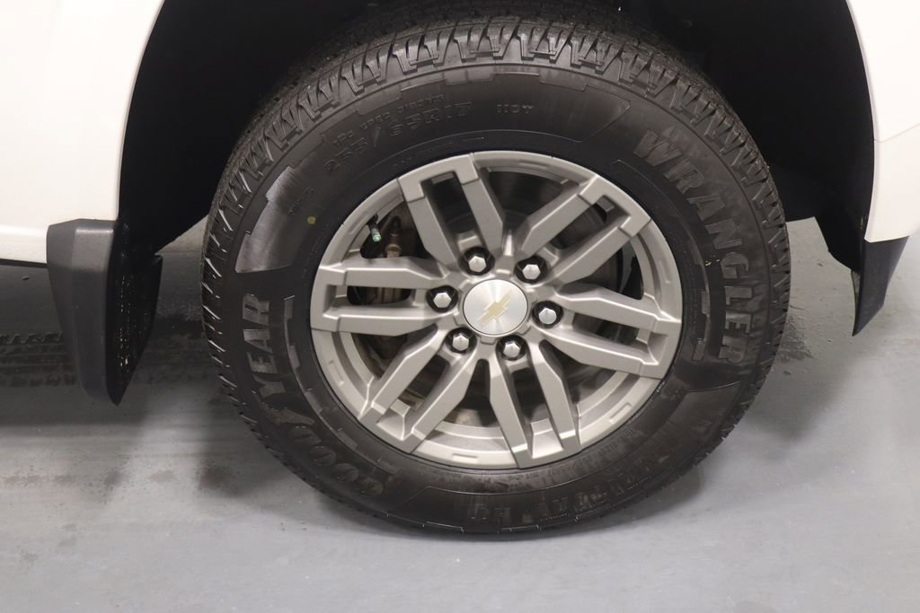 Used 2023 Chevrolet Colorado LT w/ LT Convenience Package II AWD/4WD image 27