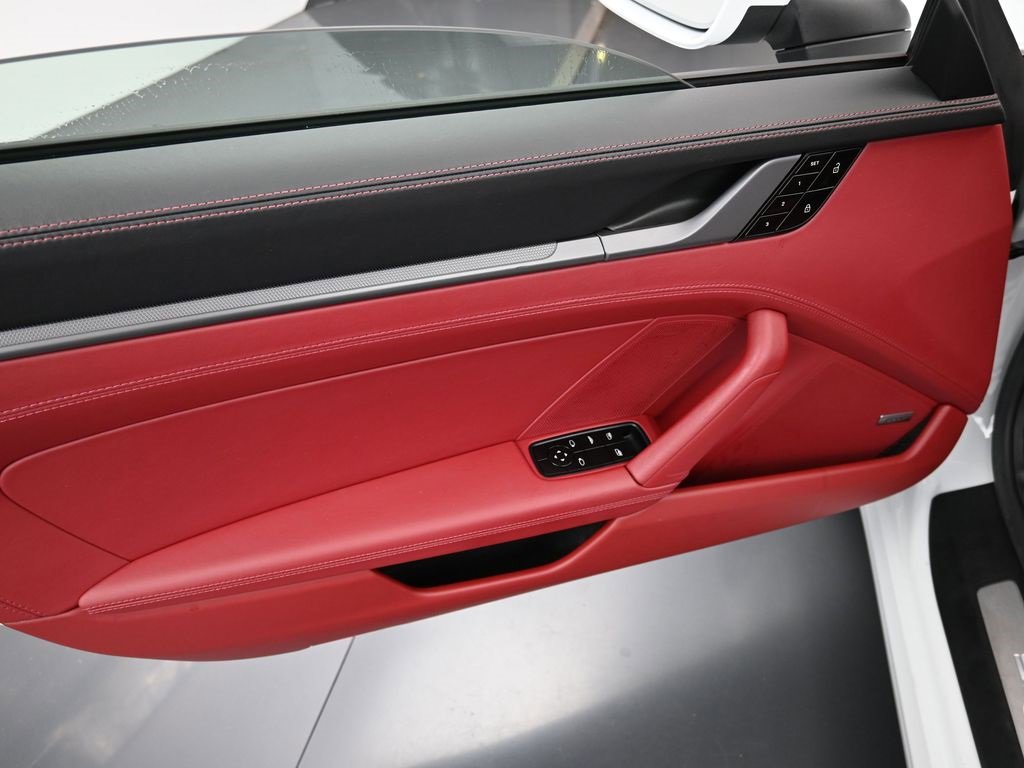 Used 2020 Porsche 911 Carrera S image 21