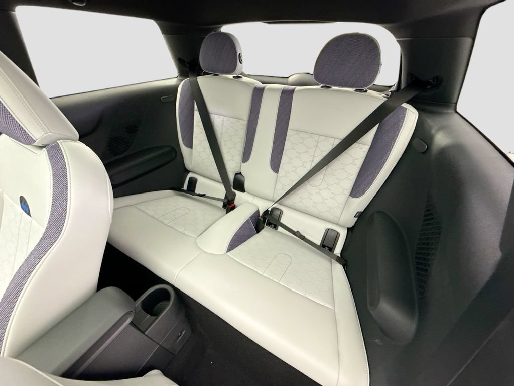 New 2026 MINI Cooper 2-Door Hardtop FWD image 19