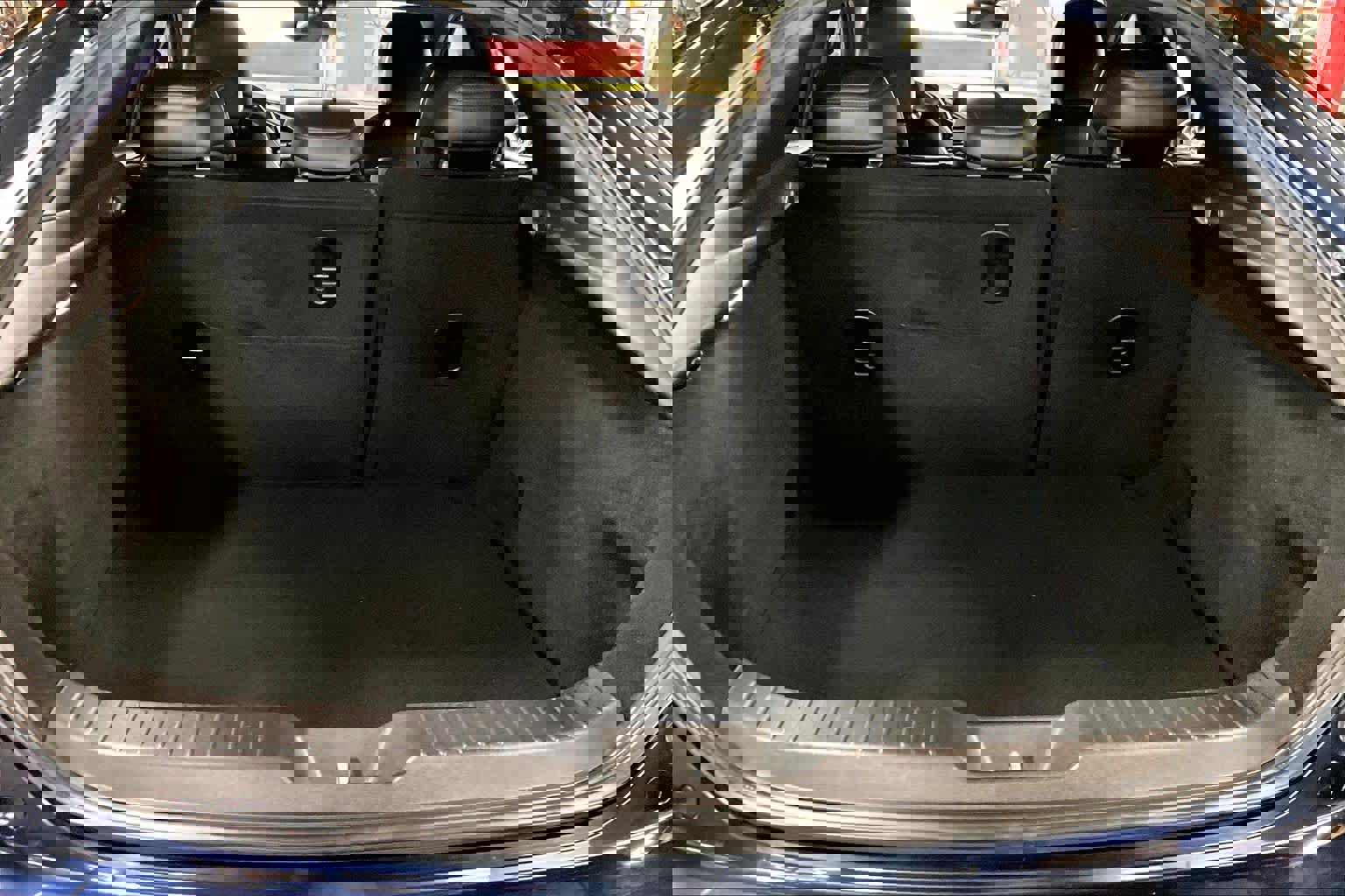 Used 2021 MAZDA MAZDA3 s image 30