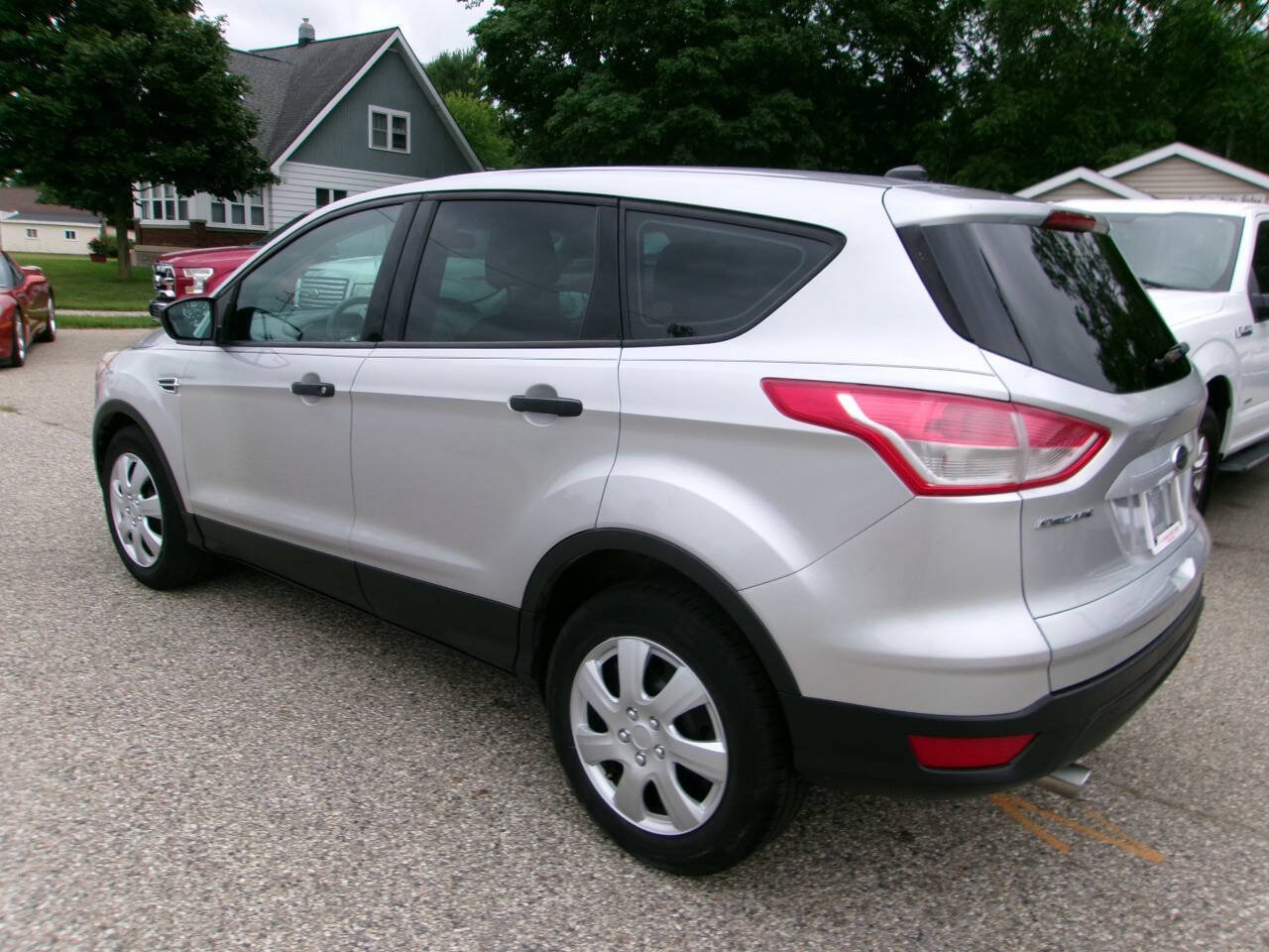 Used 2013 Ford Escape S FWD image 4