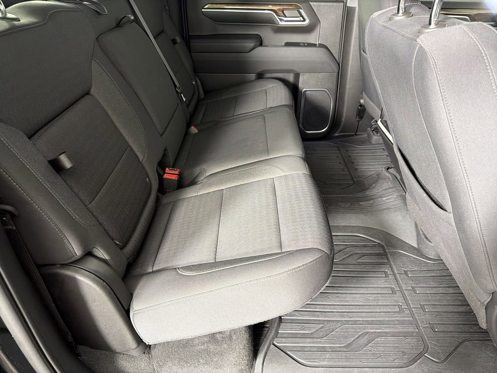 Used 2023 GMC Sierra 1500 Elevation image 13