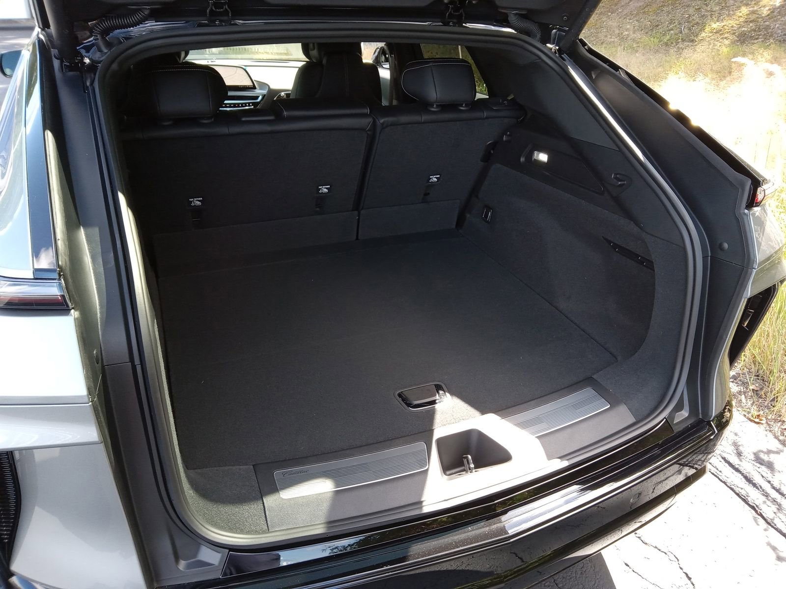 New 2025 Cadillac Lyriq Sport image 20