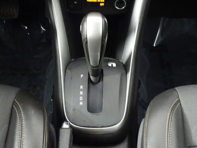 Used 2020 Chevrolet Trax LT w/ LT Convenience Package image 33