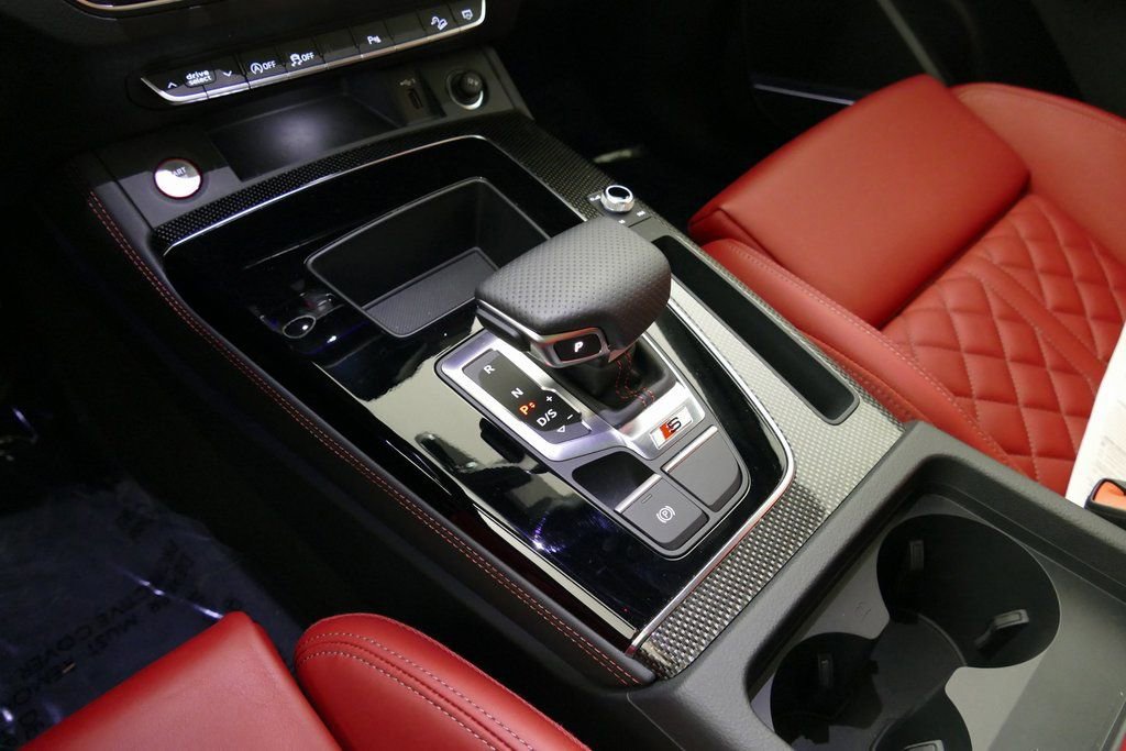 Used 2025 Audi SQ5 Premium Plus image 24