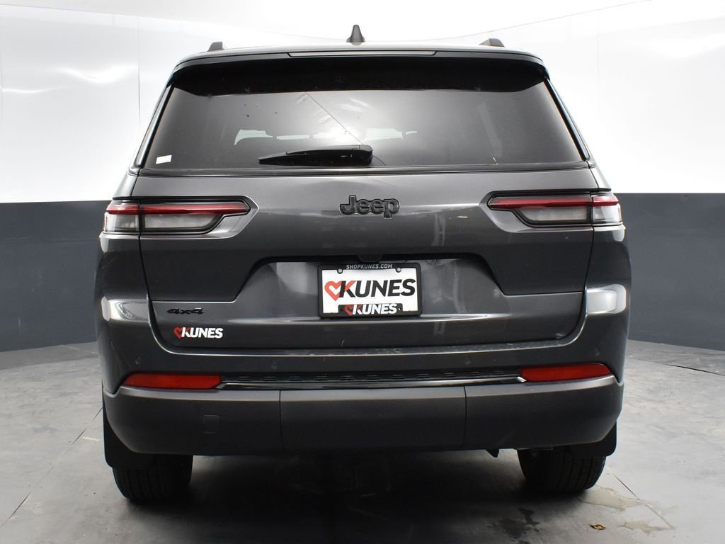 Used 2025 Jeep Grand Cherokee L Altitude image 8