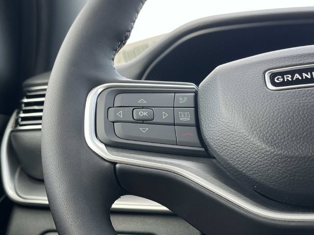 New 2026 Jeep Grand Wagoneer L Limited AWD/4WD image 26