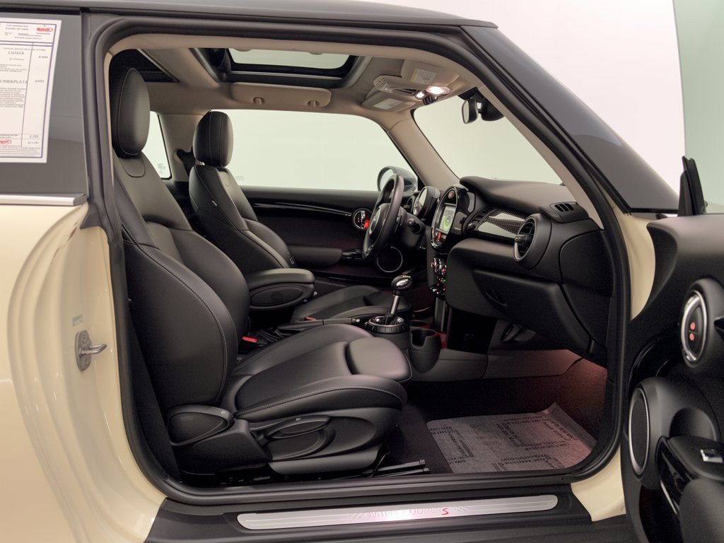 Used 2014 MINI Cooper S FWD image 28