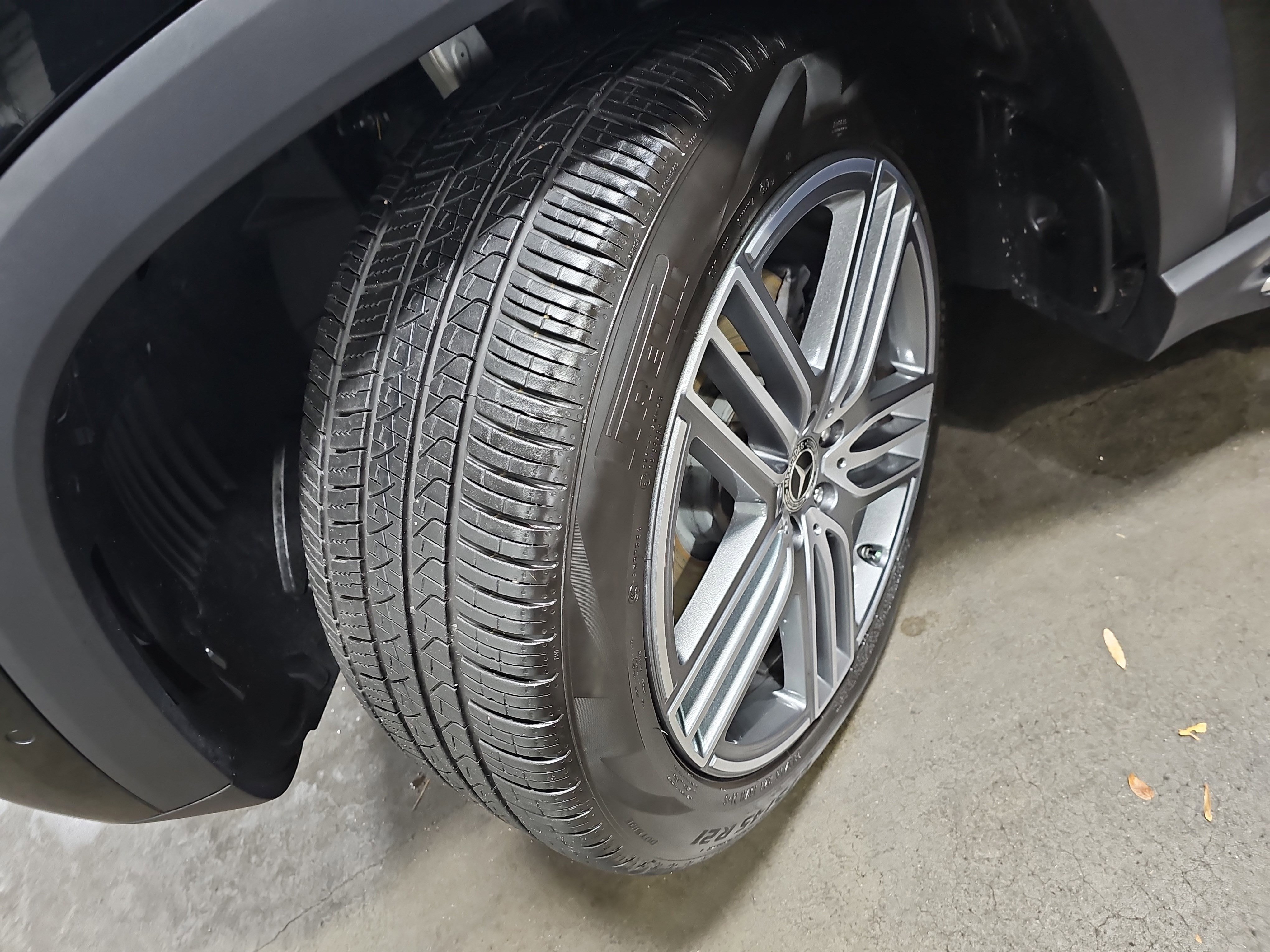 Certified 2026 Mercedes-Benz GLS 450 4MATIC image 36