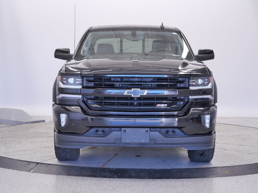 Used 2018 Chevrolet Silverado 1500 LTZ Z71 w/ LTZ Plus Package AWD/4WD image 11