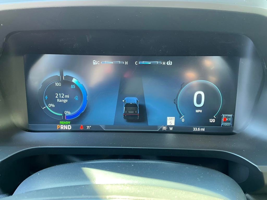 New 2025 Ford F150 Lightning Flash image 33